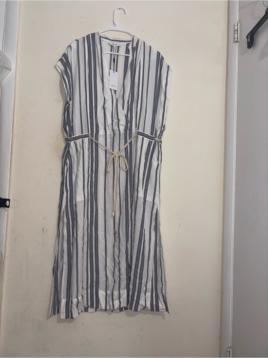 Reiss Dresses & Skirts - Reiss Ashley Striped Kaftan Midi Dress Size 8